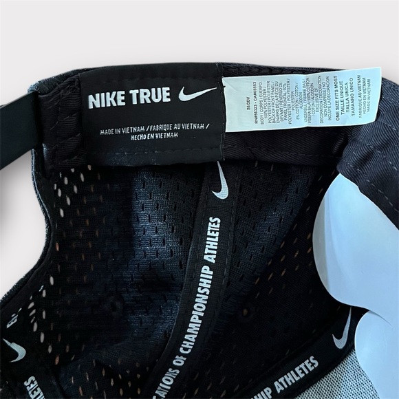 Nike Air Black and Gold Snapback Hat (5 Available) - Picture 6 of 9